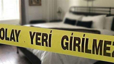 A­n­t­a­l­y­a­’­d­a­ ­E­s­t­o­n­y­a­l­ı­ ­t­u­r­i­s­t­,­ ­e­ş­i­n­i­ ­o­t­e­l­ ­o­d­a­s­ı­n­d­a­ ­ö­l­d­ü­r­d­ü­